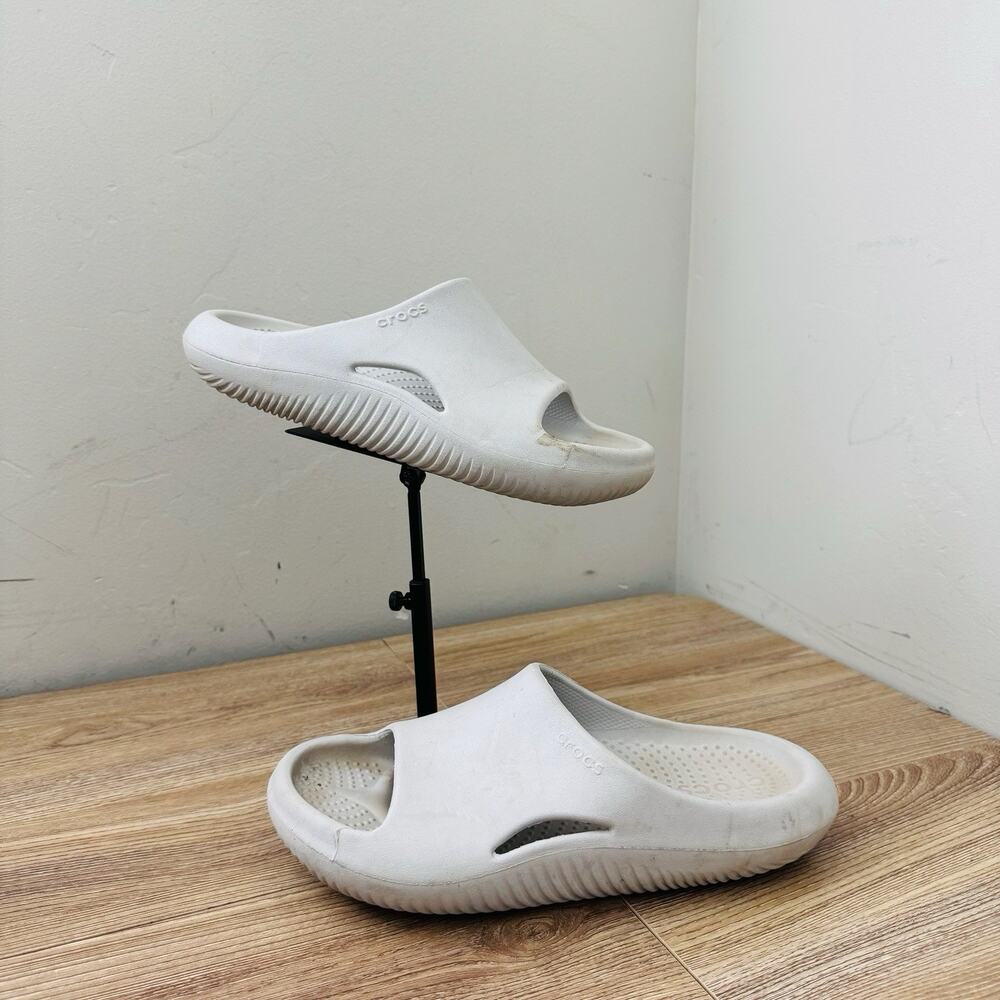 Crocs White Mellow Recovery Slides Men's Size 6